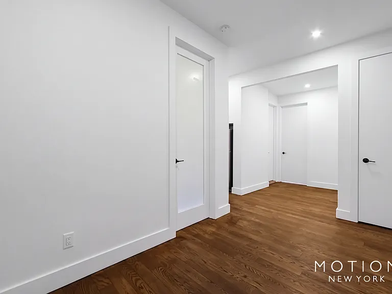 45 Tiemann Pl #2C — Photo 4