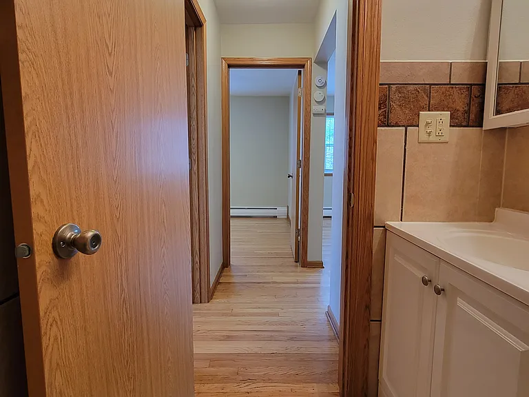 701 Lake St #6 — Photo 10