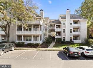 14317 Climbing Rose Way APT 202, Centreville, VA 20121