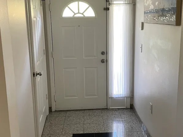 5721 Bentgrass Dr #20-101, Sarasota, FL 34235