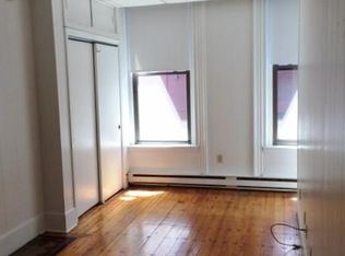 272 Newbury St #2A, Boston, MA 02116