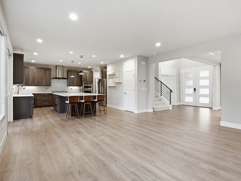 8629 NE 134th Pl — Photo 12