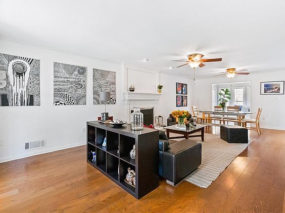 3rd image of 485 Surveyors Point