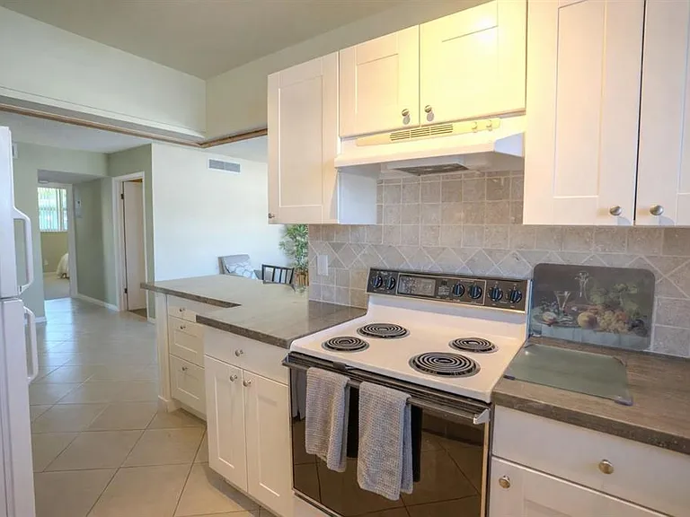 2731 NE 14th St #138 — Photo 7