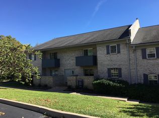 1084 Armstrong Mill Rd, Lexington, KY 40517