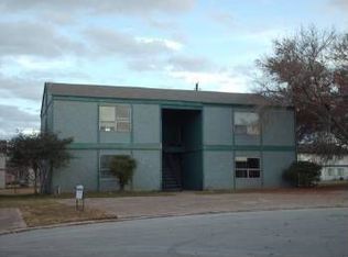 805 Oran Cir #A-D, Bryan, TX 77801