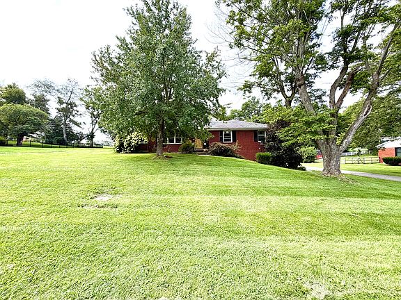 2nd image of 344 Twinbrook Dr