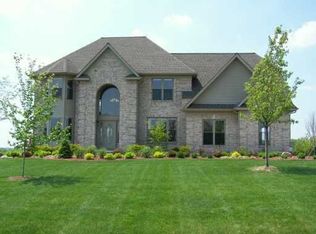 4415 White Pine Ct, Ann Arbor, MI 48105