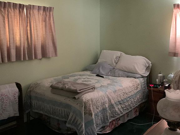 3rd image of 16 Kent Rd