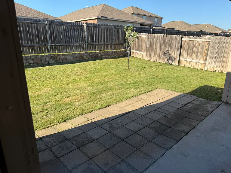 1318 Soap Tree Dr — Photo 10