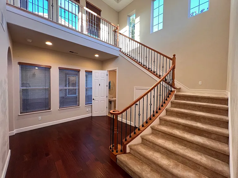 10880 Pentwater Dr — Photo 34