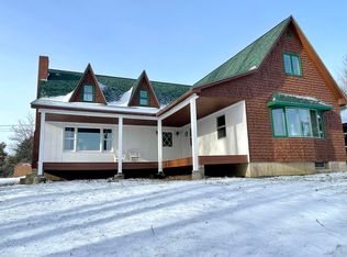 422 Fuller Rd, Carmel, ME 04419