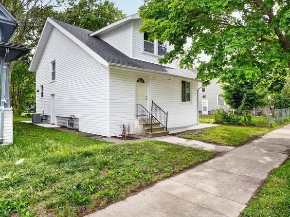 510 Courtland St, Waterloo, IA 50703