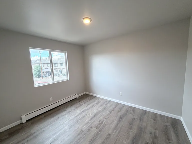 3246 Downey Ct #4 — Photo 4