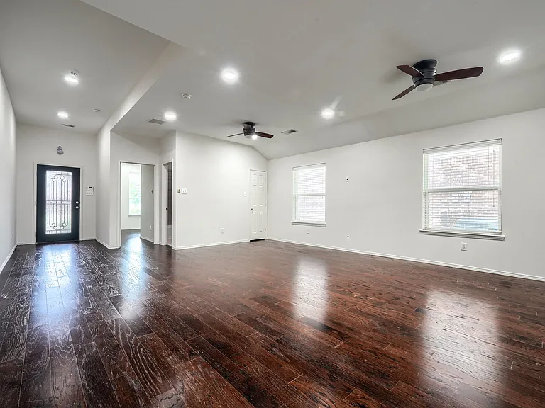 616 Smokebrush St — Photo 14