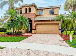 8719 Pegasus Dr, Lehigh Acres, FL 33971