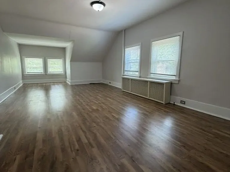 256 Mabrick Ave — Photo 17
