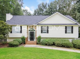 2720 Stonegate Dr, Douglasville, GA 30135