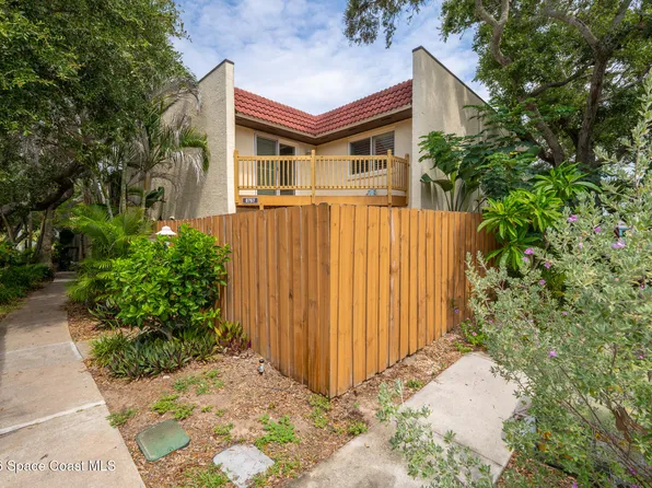 8767 Live Oak Ct, Cape Canaveral, FL 32920