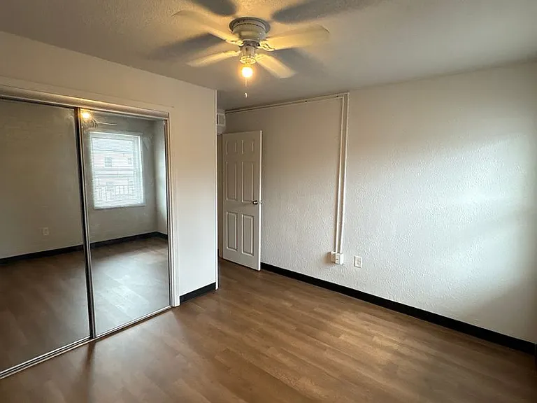 Bison Run apartments — Photo 9