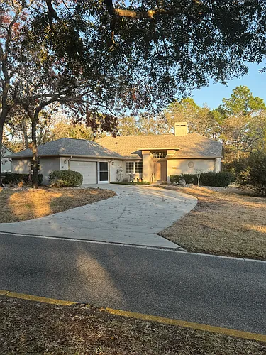 70 Oak Village Blvd Photo 1