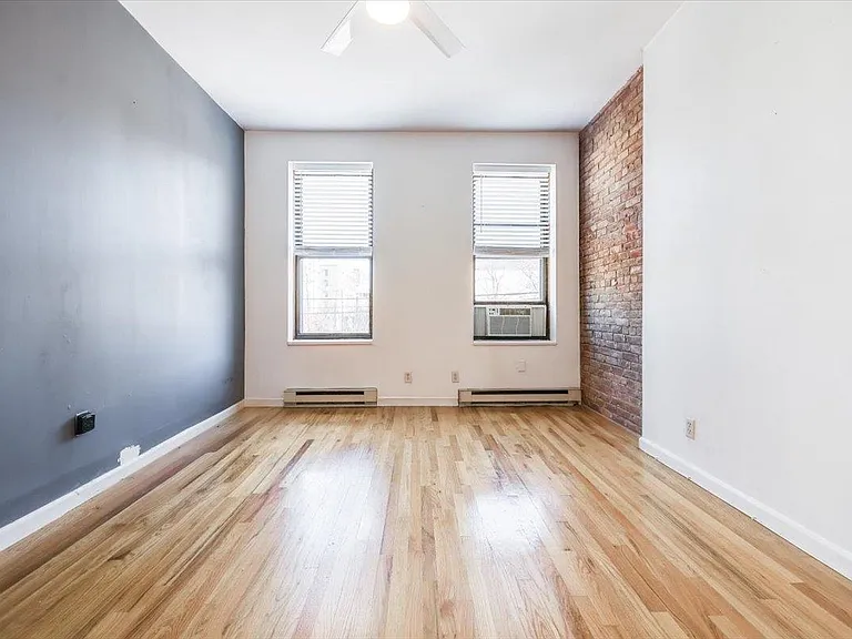 132 Adams St #2 — Photo 6