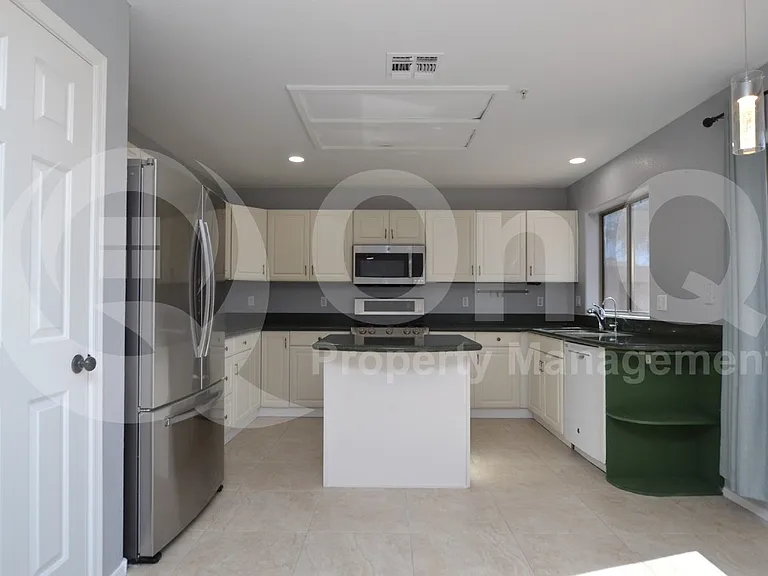 9711 E Palm Ridge Dr — Photo 13