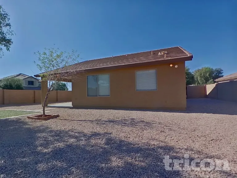 25760 W Valley View Dr — Photo 15