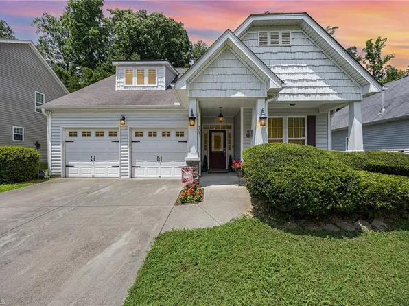 5083 Brian Center Ln, Winston Salem, NC 27106