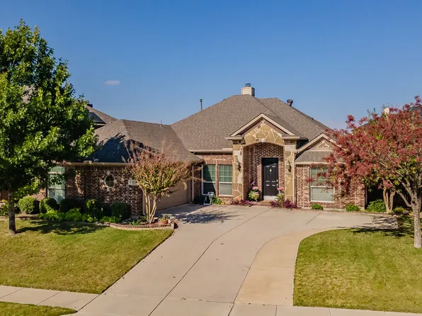 1321 Ghost Flower Dr, Fort Worth, TX 76177