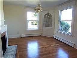 4th image of 26 Elm St