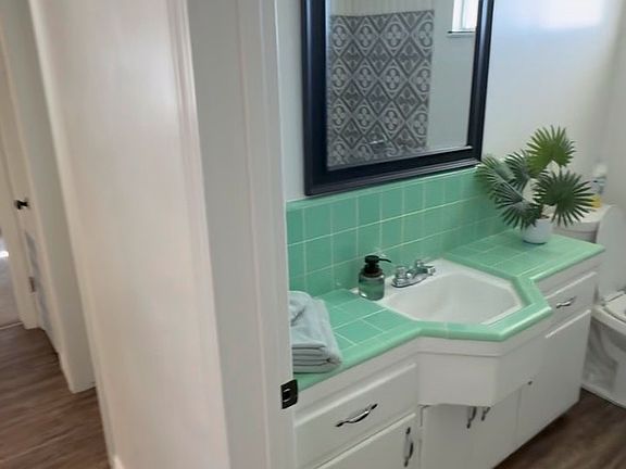 Bathroom #1