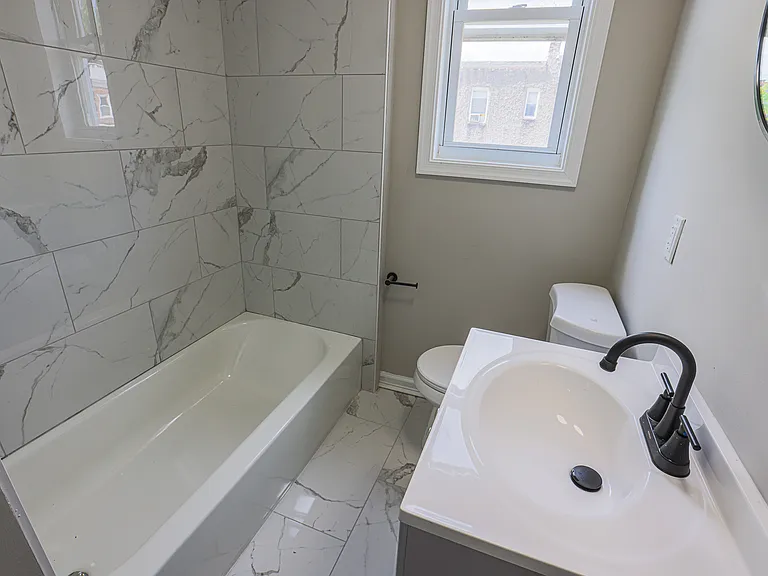 2819 Presbury St — Photo 46