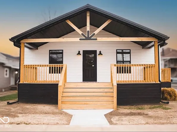 424 W 1st St, Rushville, IN 46173