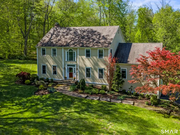 38 Old Farm Hill Road, Newtown, CT 06470