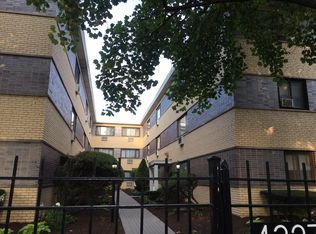 4327 N Kedvale Ave #106, Chicago, IL 60641