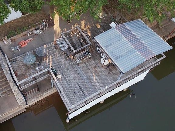 DECK ON CANAL