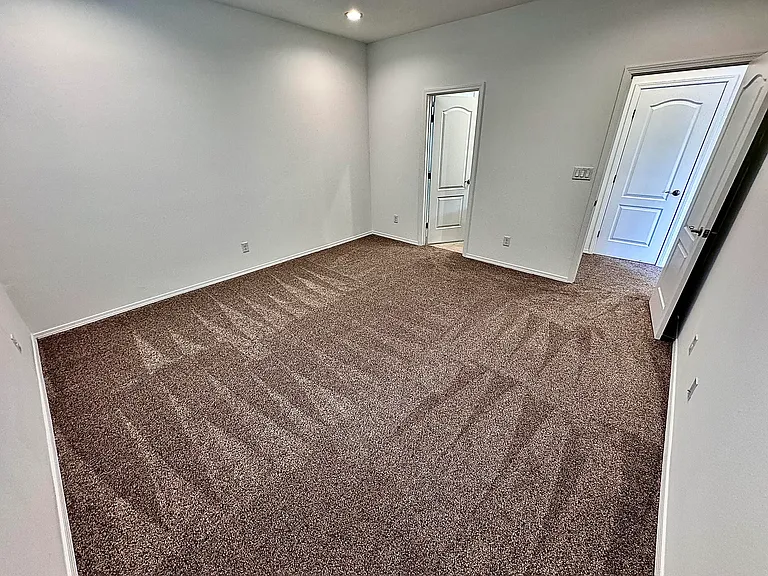 275 Prism Ave SW — Photo 8