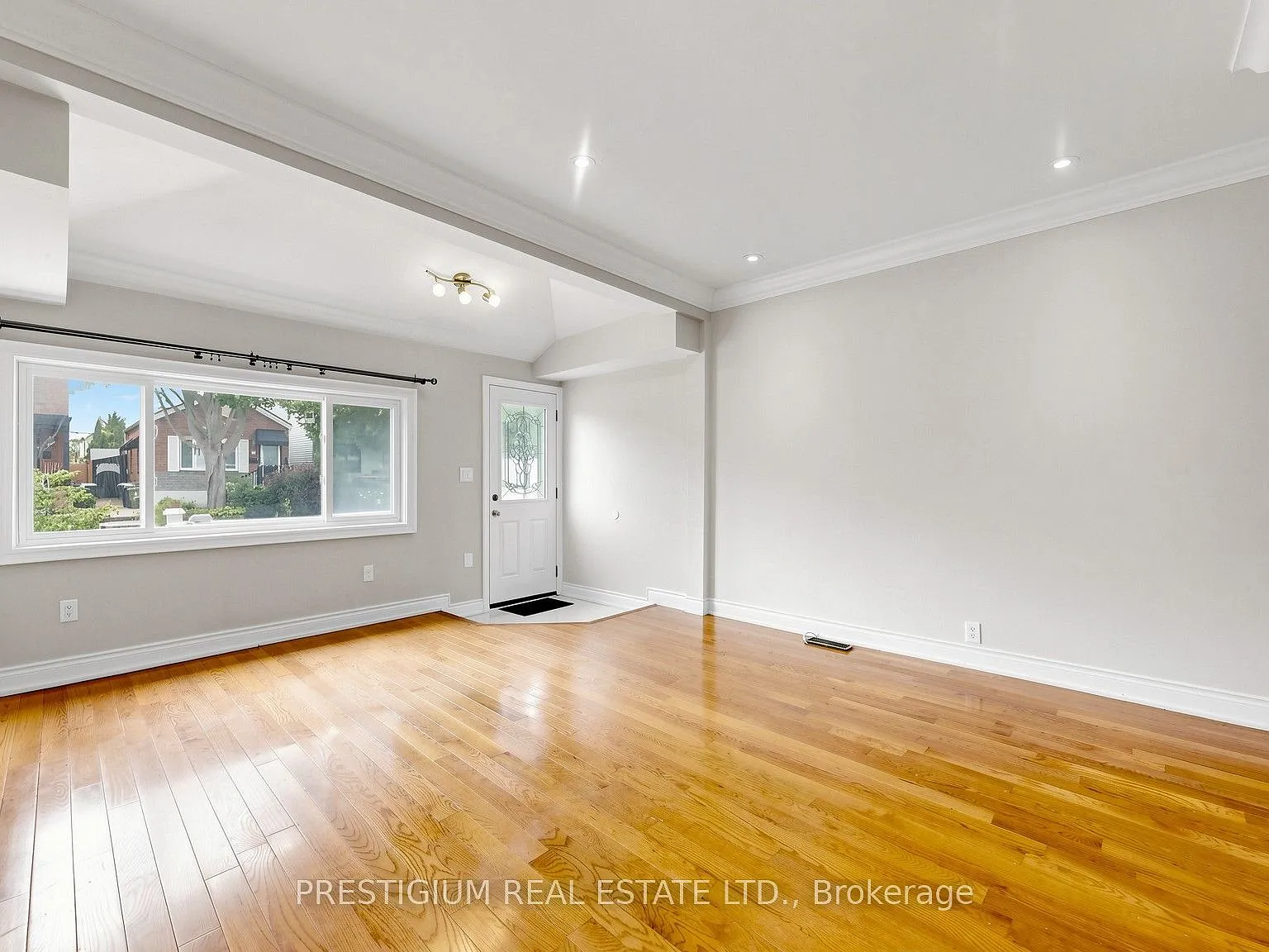 3 bed, $2,600 — Photo 4