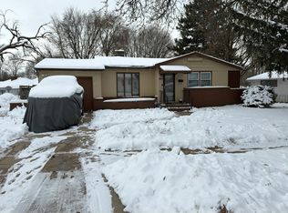 3815 Beach St, Rockford, IL 61108