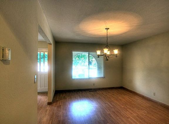 3rd image of 7317 Miller Ave