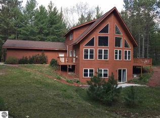 1084 Fisher Rd, Traverse City, MI 49685