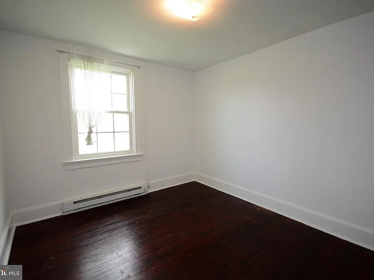 12108 Auburn Rd — Photo 24