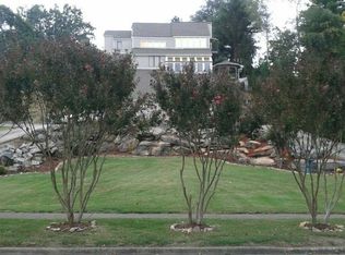 1732 Lamont St, Kingsport, TN 37664