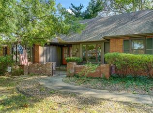 14601 E 43rd St S, Independence, MO 64055