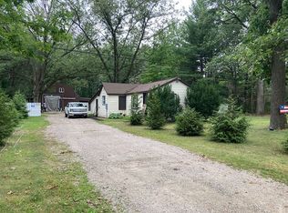 2067 Becker Rd, Muskegon, MI 49445