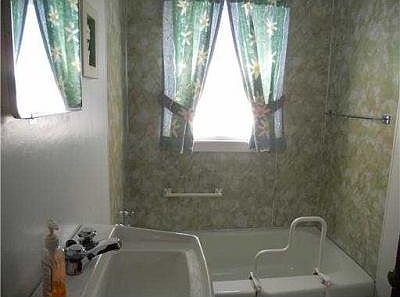 5th image of 1600 Sugar Creek Dr