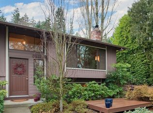 6811 93rd Ave SE, Mercer Island, WA 98040
