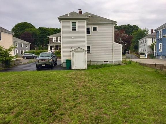 2nd image of 11 Peck Ave