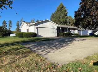6148 Birchview Dr, Saginaw, MI